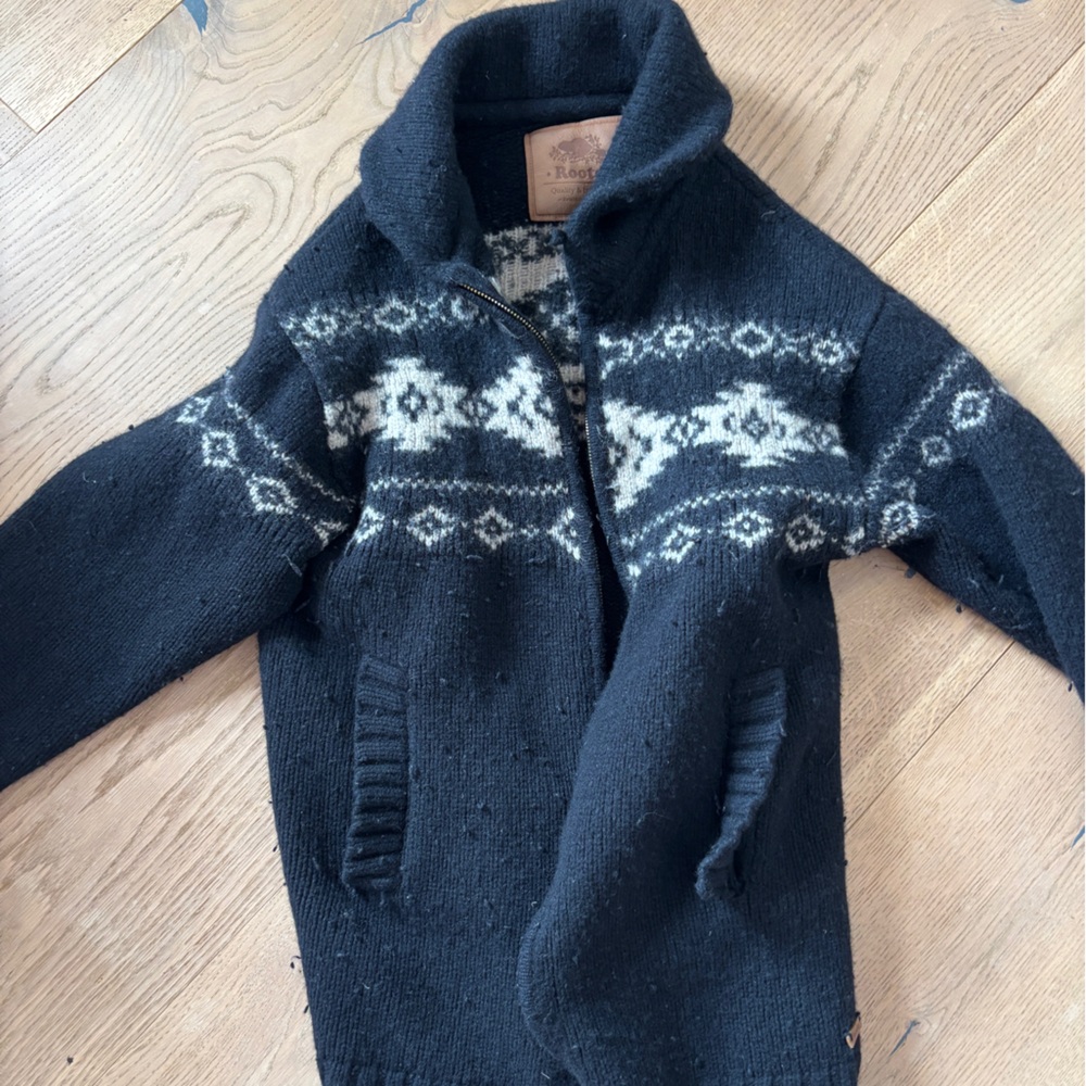 Roots Vintage Wool Fisherman Cowichan Style Sweater, Navy and Cream, M